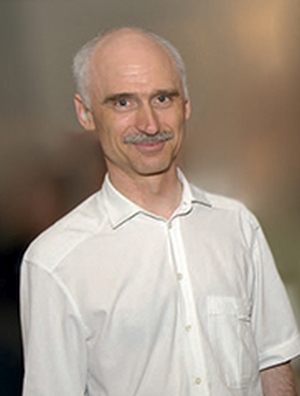 Dr. Kurt Moser